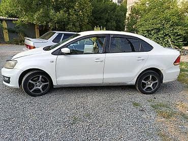 golf 2: Volkswagen Polo: 2017 г., 1.6 л, Автомат, Бензин, Седан — 3