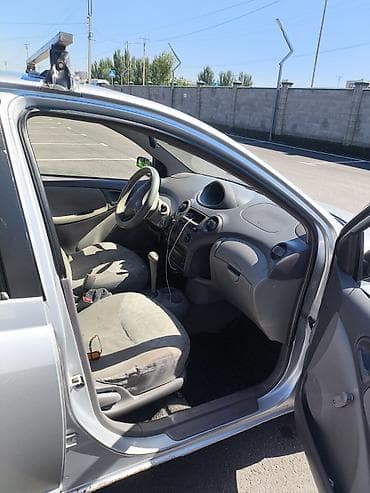 echo platz: Toyota Echo: 2002 г., 1.5 л, Автомат, Бензин, Седан — 6