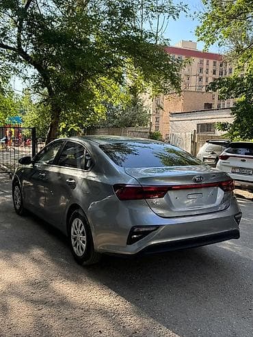 Транспорт: Kia Cerato: 2020 г., 1.6 л, Автомат, Бензин, Седан — 5