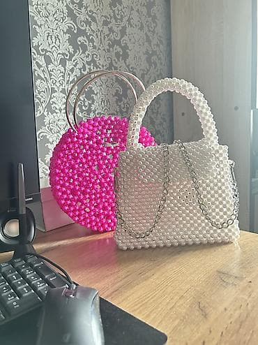 кошельки женские цветные: Продаю плетенную сумку из бусин ручной работы Цвет ярко розовый — 3