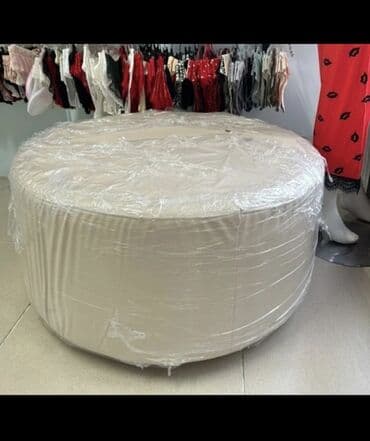 Линолеум: Магазин женского белья и домашней одежды Ассортимент: - Бюстгальтеры — 4