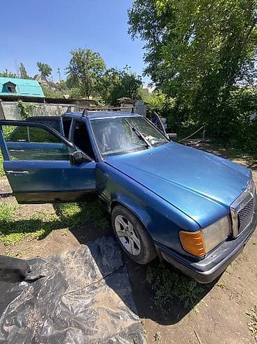 шины с шипами: Mercedes-Benz W124: 1989 г., 2.3 л, Седан — 5