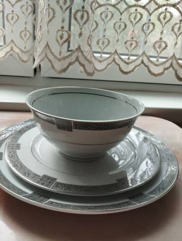 набор посуды на 6 персон: Набор посуды на 12 персон - 53 предмета В отличном состоянии, почти не — 2