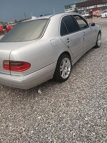 Mercedes-Benz E-Class: 1998 г., 3.2 л, Автомат, Бензин, Седан — 6