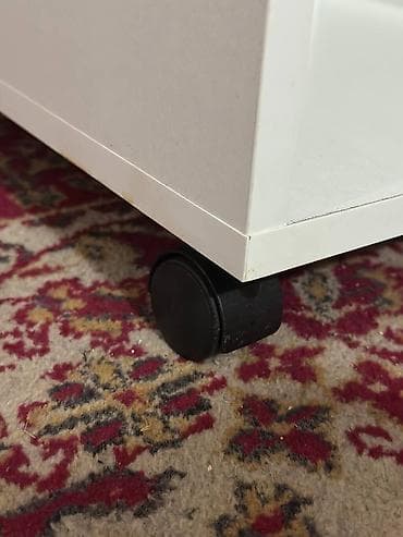 Текчелер, стеллаждар, секичелүү койгучтар: Гүлдөр үчүн секичелүү текче, Жаңы, ЛДСП — 5