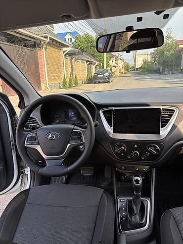 hundai: Hyundai Accent: 2018 г., Бензин, Седан — 6