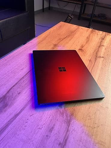 surface 4: Ультрабук, Б/у, Intel Core i7, В рассрочку — 5