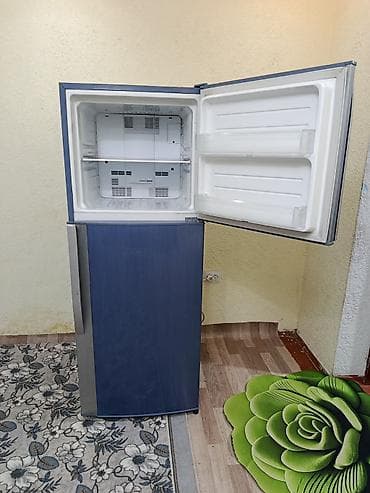 hitachi холодильник: Холодильник Sharp, Б/у, Двухкамерный, No frost, 60 * 160 * 60 — 6