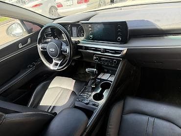 гран туризмо: Kia K5, белый жемчуг седан бизнес-класса Основные характеристики: - — 4