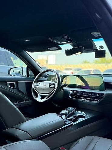 bme e34: Kia K8: 2021 г., 1.6 л, Гибрид, Седан — 8