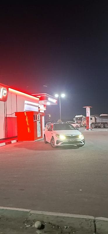 sprinter 516: Kia K5: 2018 г., 2 л, Автомат, Газ, Седан — 1