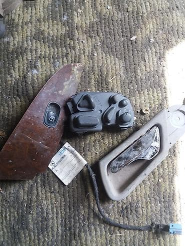 sprinter 4 4: Передняя левая дверная ручка Дверная ручка Mercedes-Benz Б/у, Оригинал — 3