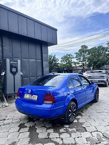 бампер инспаир: Volkswagen Bora: 2001 г., 1.6 л, Автомат, Бензин, Седан — 4
