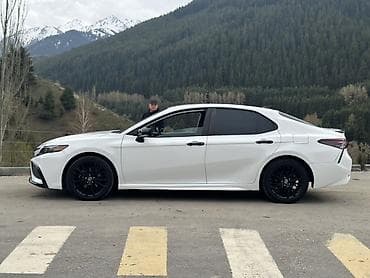 r20 lexus: Toyota Camry: 2022 г., 2.5 л, Автомат, Бензин, Седан — 8