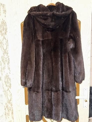 Шубы: Норковая шуба, темно-шоколадный оттенок, натуральный мех. Длина — миди — 2