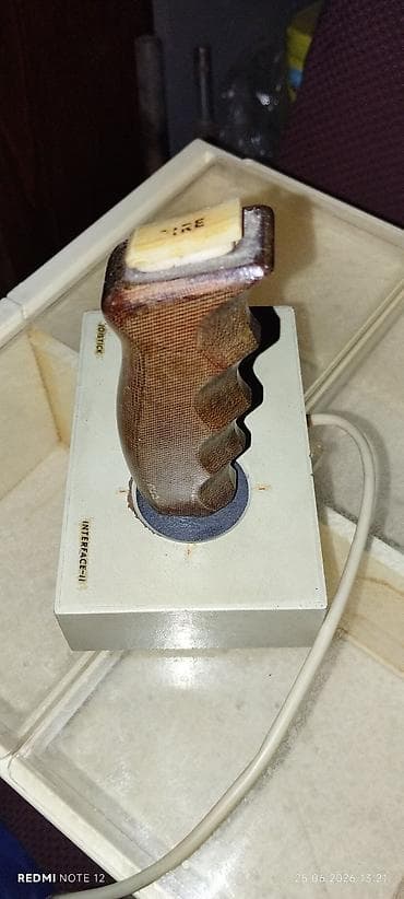 джостик usb: Ретро-джойстик для компьютеров/консолей с разъёмом DIN-5 (круглый — 3