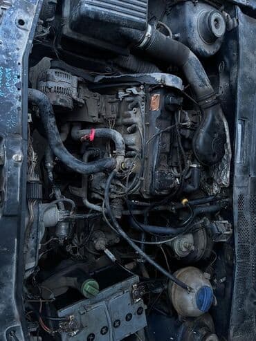 рул: Volkswagen Vento: 1992 г., 1.8 л, Механика, Бензин, Седан — 8