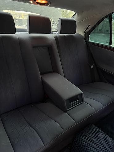 210 милениум: Mercedes-Benz E-Class: 2000 г., 2.4 л, Механика, Бензин, Седан — 8
