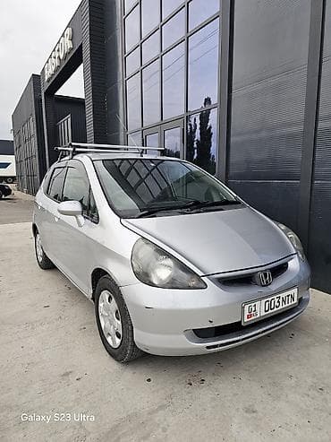 хундай аванте 1: Honda Fit: 2002 г., 1.3 л, Вариатор, Бензин, Хетчбек — 4