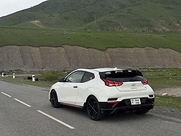 daewoo matiz: Hyundai Veloster: 2018 г., 1.6 л, Робот, Бензин, Хэтчбэк — 6