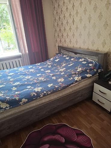 тумбы прикраватные: Продаю кровать, с тумбочками в хорошем состоянии — 1