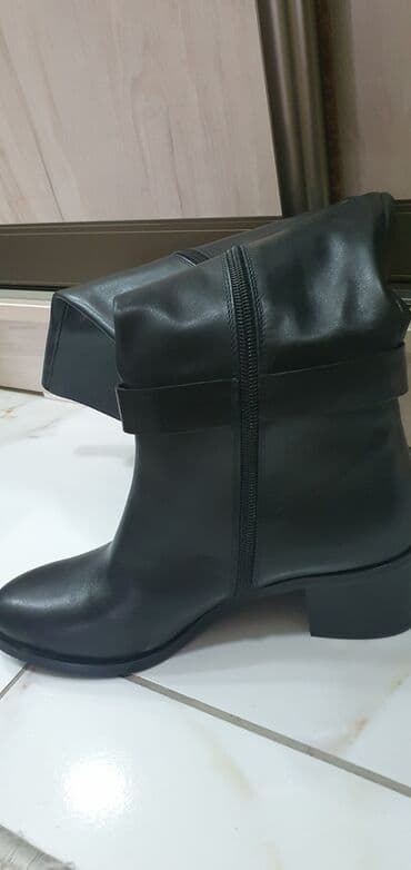 купить сапоги женские зимние кожаные италия: Сапоги, 37, Basconi, Новый, цвет - Черный, Самовывоз — 5