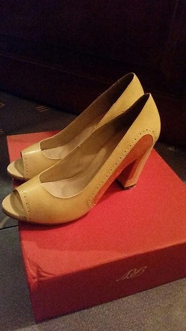 цвет бежевый: Бежевые туфли кожа 37 размер — 1