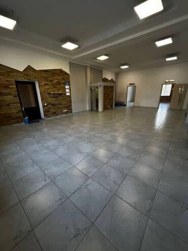 чистый дом: Продаю Офис 118 м², С ремонтом, Без мебели, Многоэтажное здание, 1 этаж — 8