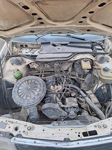 буксиры: Audi 100: 1986 г., 1.8 л, Механика, Бензин, Седан — 7