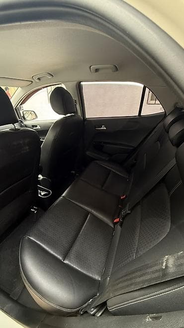 Kia Morning: 2017 г., 1 л, Автомат, Бензин, Хэтчбэк — 7