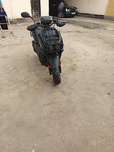 beta fpv: Скутер/мопед городской класса GT - Форм‑фактор: современный — 5