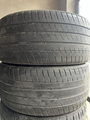 Транспорт: 235/35/19 пара шин — 1