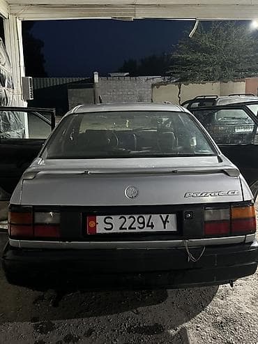wuling mini ev: Volkswagen Passat: 1988 г., Механика, Седан — 2