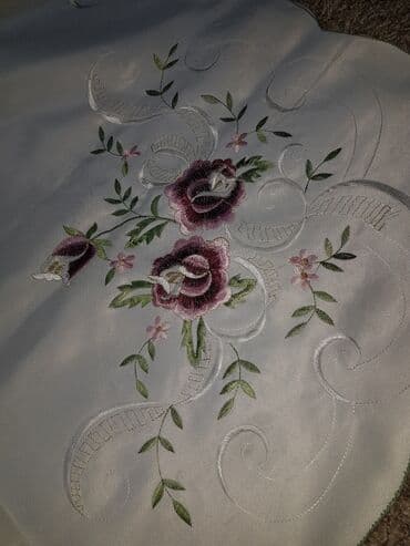 ручная работа салфетка на стол: Продаю скатерть. Новая. Производство Турция. Размер 180×360. В — 3