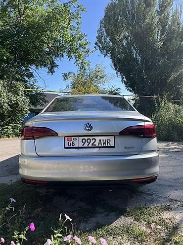 Volkswagen Bora: 2019 г., 1.5 л, Кол менен иштөөчү, Бензин, Седан — 4