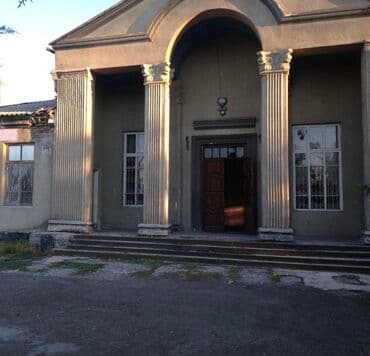 продается дом карабалта: Продаю здание под бизнес, г Карабалта по Центральной улице — 8