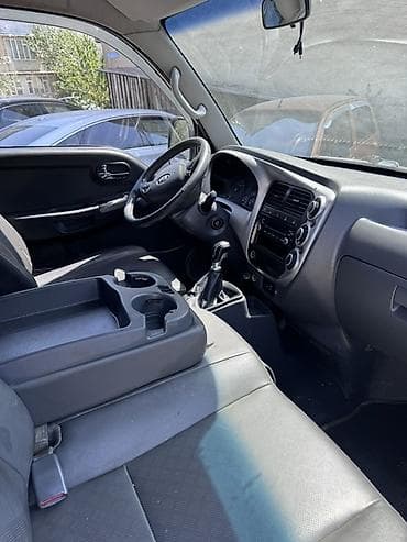 машина груз: Kia Bongo (однотонная бортовая платформа) Обмен бар - Тип — 3
