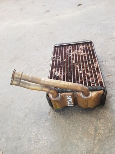 runx alex: Масляный радиатор Toyota 1994 г., Б/у, Оригинал, Япония — 1