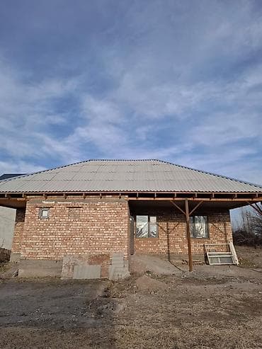 можульные дома: Продаётся новый дом из красного кирпича с четырёхскатной крышей и — 3