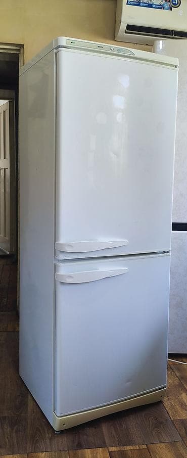 холодильников: Холодильник Stinol, Б/у, Двухкамерный, No frost, 60 * 177 * 60 — 1