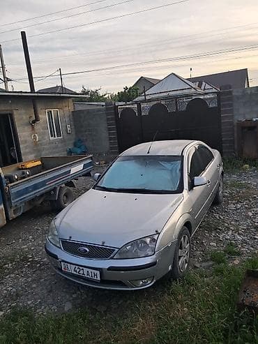 Ford Mondeo: 2004 г., 2.5 л, Автомат, Бензин, Седан