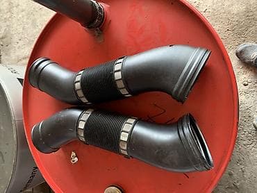 нагнетатель воздуха: Патрубок Mercedes-Benz — 1