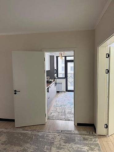 Недвижимость: 🏡 Сдаётся 3-комнатная квартира в ЖК «Белек». 📍 Район Пишпек 📐 72 м² | — 4