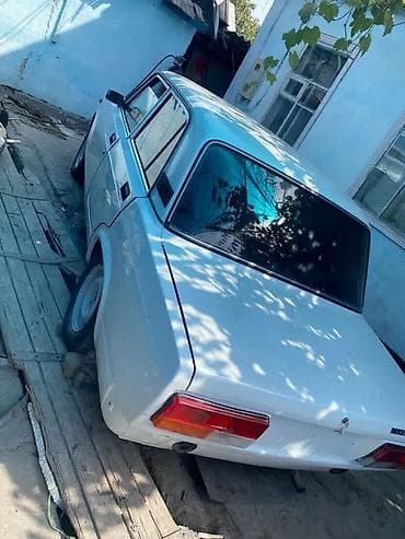полировщик авто: ВАЗ (ЛАДА) 2107: 2007 г., Седан — 2