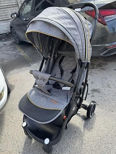 Коляски: Продаю коляску пользовались 1 месяц, почти новая . В отличном — 4