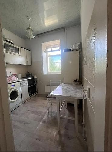 35: 1 комната, 35 м², 5 мкр Индивидуалка, 2 этаж, Косметический ремонт — 4