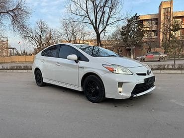 двигатель поло: Toyota Prius: 2014 г., 1.8 л, Вариатор, Гибрид, Хэтчбэк — 4