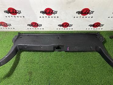 golf 2: Накладка крышки багажника Volkswagen, 1996 г., Б/у, Оригинал — 1