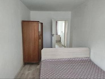 Недвижимость: 3 комнаты, 58 м², 104 серия, 4 мкр 104 серия, 4 этаж — 9