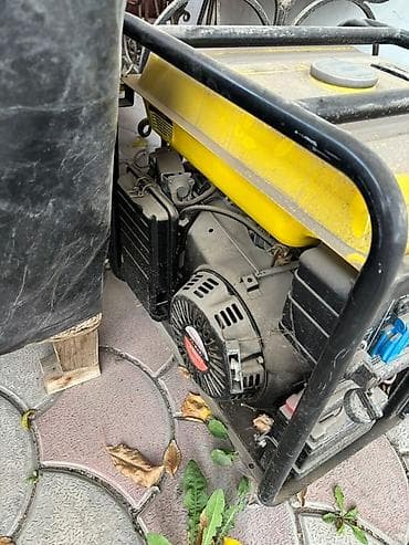 Бензиновый генератор 7,2кВт P.I.T. (P58001) в защитной раме. В